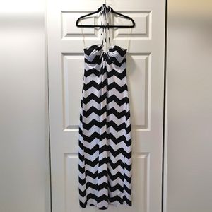HeartSoul Black and White Chevron Halter Maxi Dress NWOT